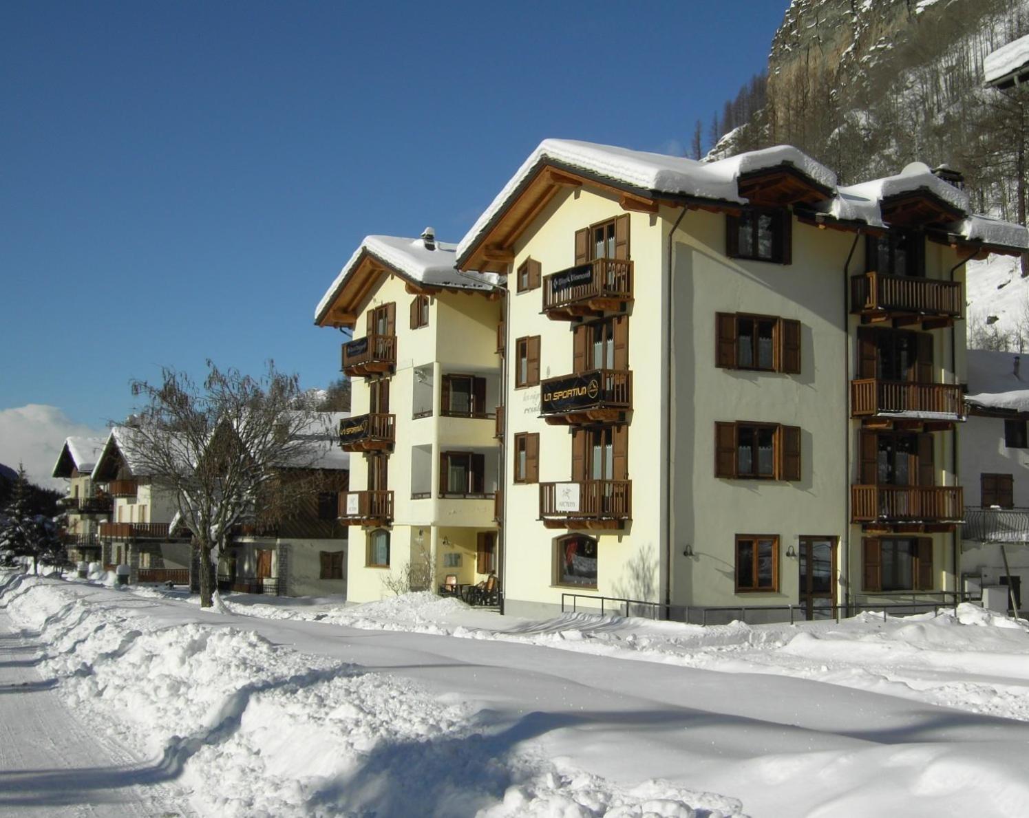 Residence Les Nigritelles Cogne Bagian luar foto