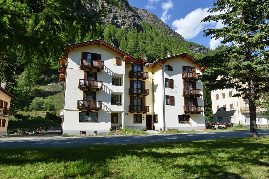 Residence Les Nigritelles Cogne Bagian luar foto